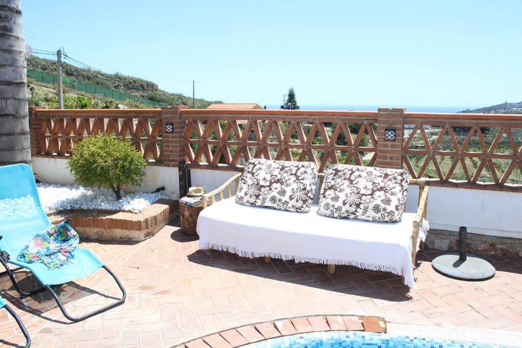 Casa Julia Y Chloe Holiday home *