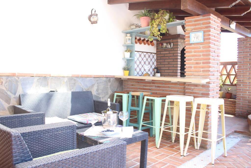 Casa Julia Y Chloe Molvizar